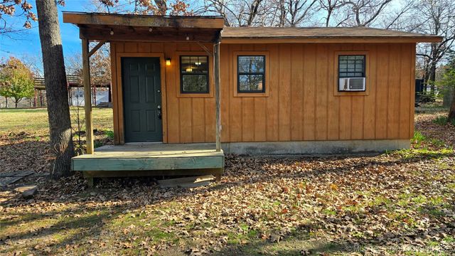 240 W French Street, Eufaula, OK 74432