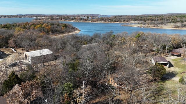 240 W French Street, Eufaula, OK 74432