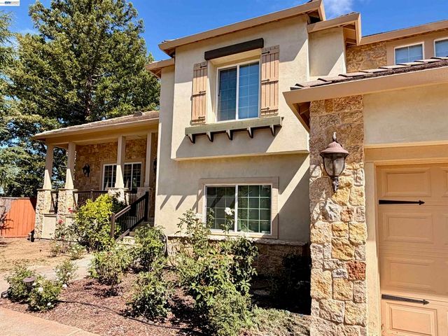 3119 Castle Canyon Way, San Jose, CA 95135