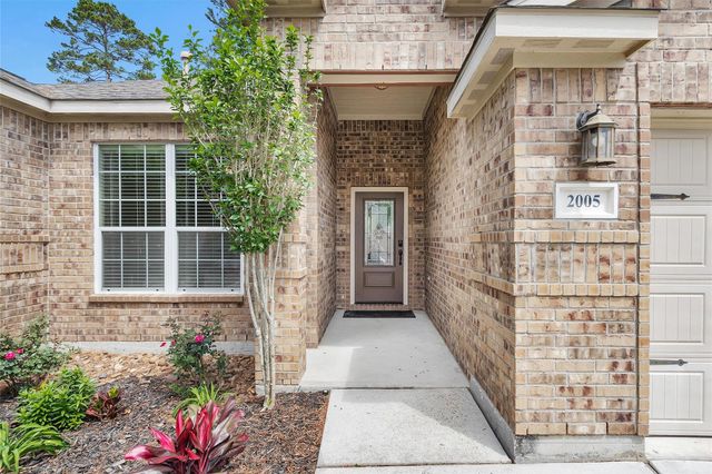 2005 Borthwick Lane, Conroe, TX 77301