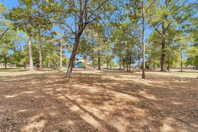 2005 Borthwick Lane, Conroe, TX 77301