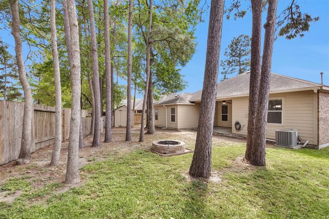 2005 Borthwick Lane, Conroe, TX 77301