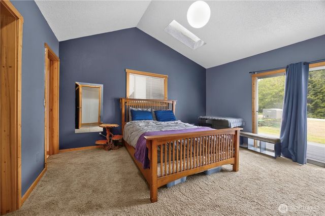 23617 Orting Kapowsin Highway E, Graham, WA 98338