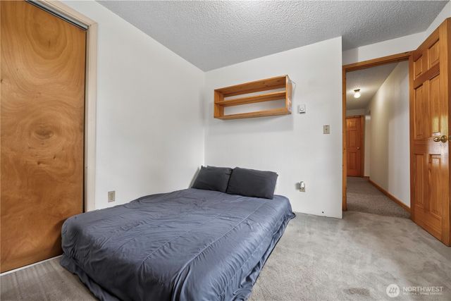 23617 Orting Kapowsin Highway E, Graham, WA 98338