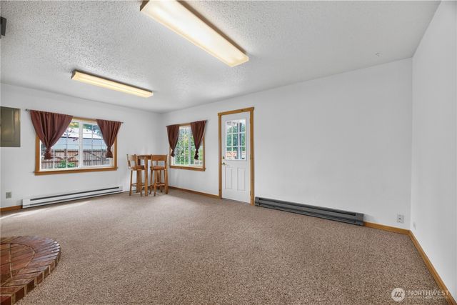 23617 Orting Kapowsin Highway E, Graham, WA 98338