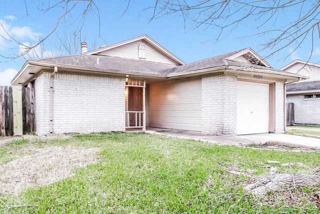16227 Corsair Road, Houston, TX 77053