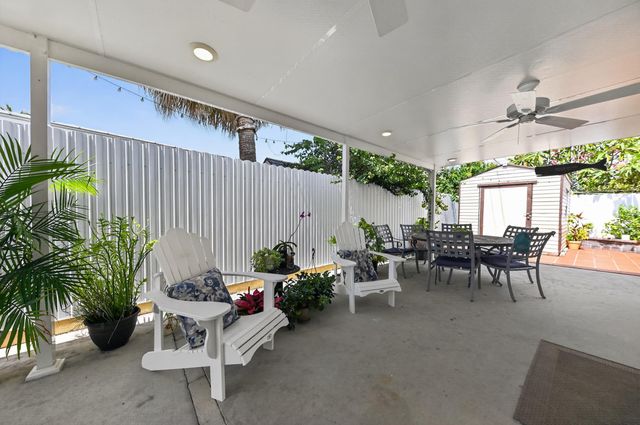 5826 CHURCHILL Court, West Palm Beach, FL 33405