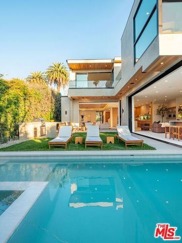 517 N Edinburgh Avenue, Los Angeles, CA 90048