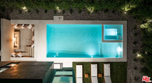 517 N Edinburgh Avenue, Los Angeles, CA 90048