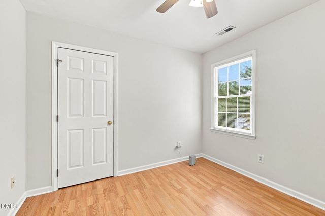 811 Teulon Way, Apex, NC 27502