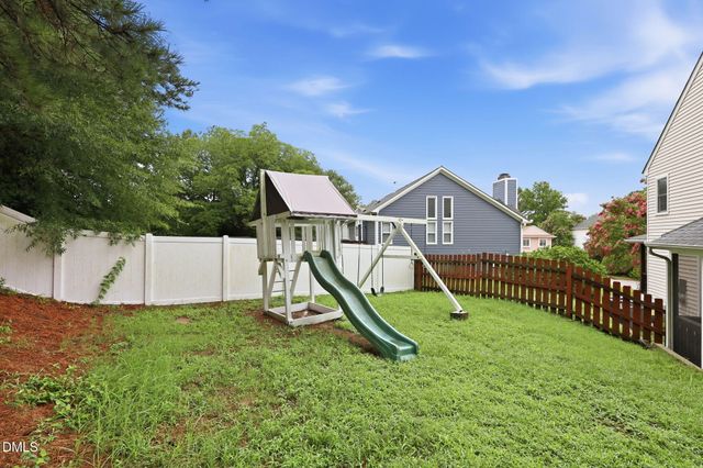 811 Teulon Way, Apex, NC 27502