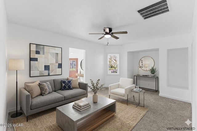 222 E Montford Avenue, Ada, OH 45810