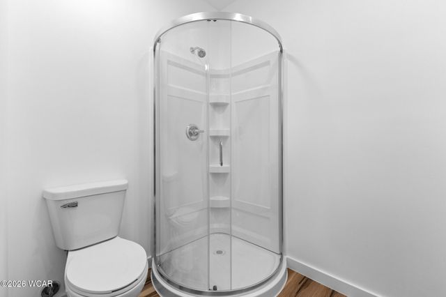 222 E Montford Avenue, Ada, OH 45810