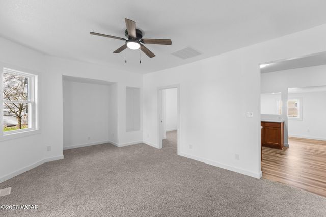 222 E Montford Avenue, Ada, OH 45810