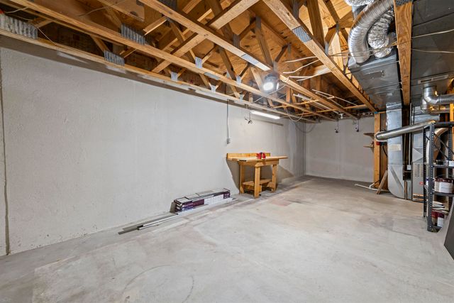 15601 Orchard Ridge Drive, Clinton Twp, MI 48038