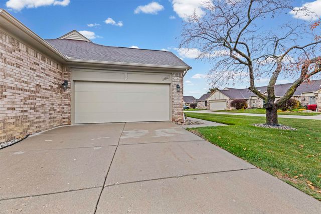 15601 Orchard Ridge Drive, Clinton Twp, MI 48038
