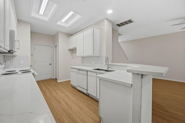17602 Bering Bridge Lane, Humble, TX 77346