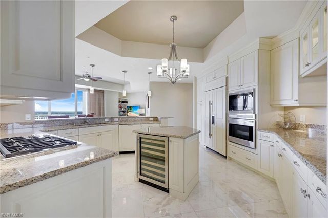 4851 Bonita Bay BLVD 1002, Bonita Springs, FL 34134