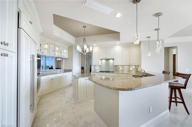 4851 Bonita Bay BLVD 1002, Bonita Springs, FL 34134