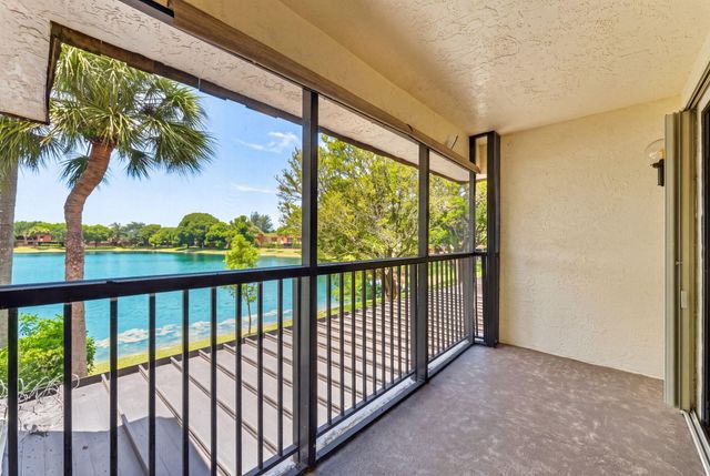 1648 CORAL Avenue, North Lauderdale, FL 33068