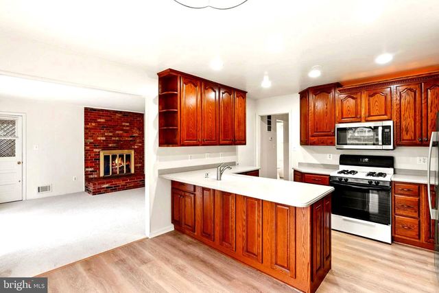 7109 DAVIS CT, Mclean, VA 22101