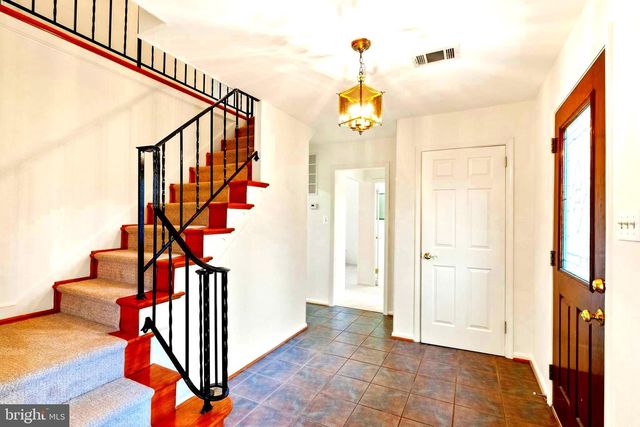 7109 DAVIS CT, Mclean, VA 22101