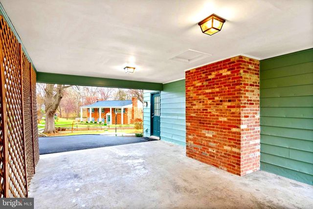 7109 DAVIS CT, Mclean, VA 22101