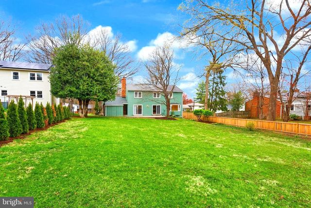 7109 DAVIS CT, Mclean, VA 22101