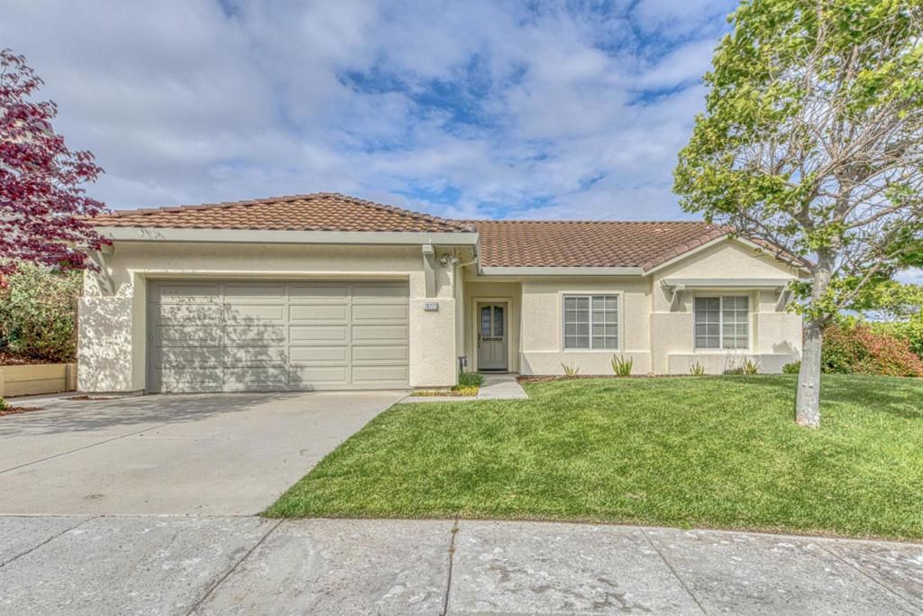 18223 Viewcrest Lane, Salinas, CA 93908