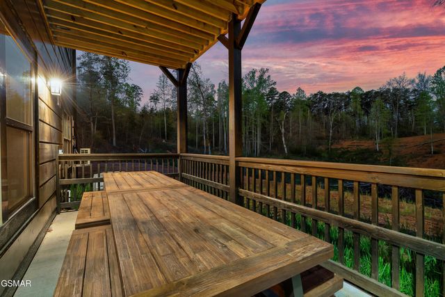 204 Lily Jo Way, Sevierville, TN 37876