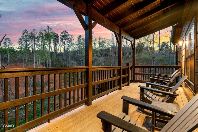 204 Lily Jo Way, Sevierville, TN 37876