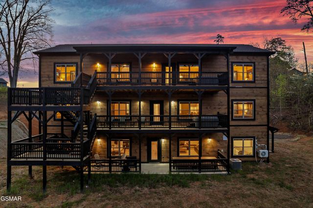 204 Lily Jo Way, Sevierville, TN 37876