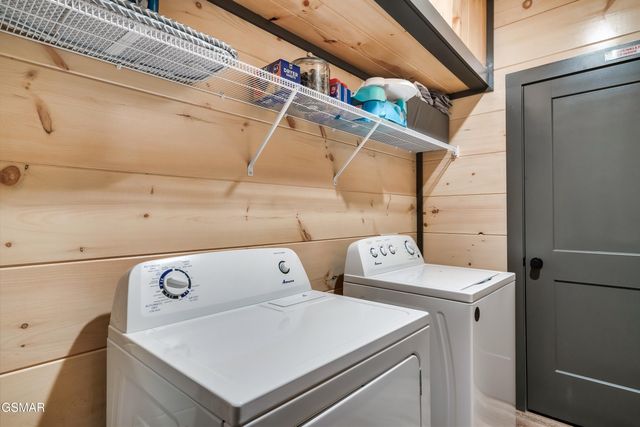 204 Lily Jo Way, Sevierville, TN 37876