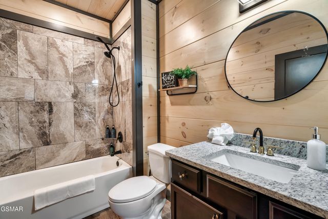 204 Lily Jo Way, Sevierville, TN 37876