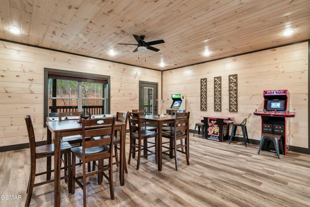 204 Lily Jo Way, Sevierville, TN 37876