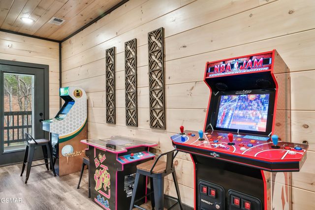 204 Lily Jo Way, Sevierville, TN 37876