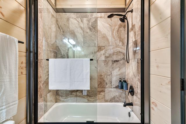 204 Lily Jo Way, Sevierville, TN 37876