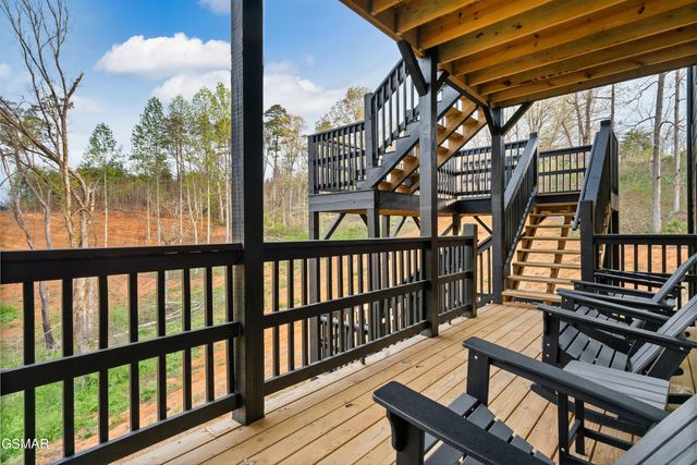 204 Lily Jo Way, Sevierville, TN 37876