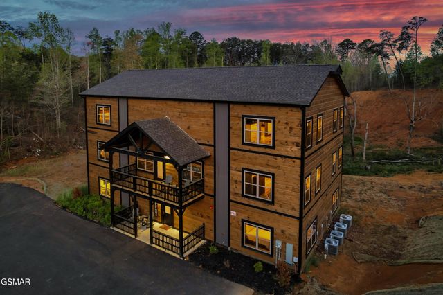 204 Lily Jo Way, Sevierville, TN 37876