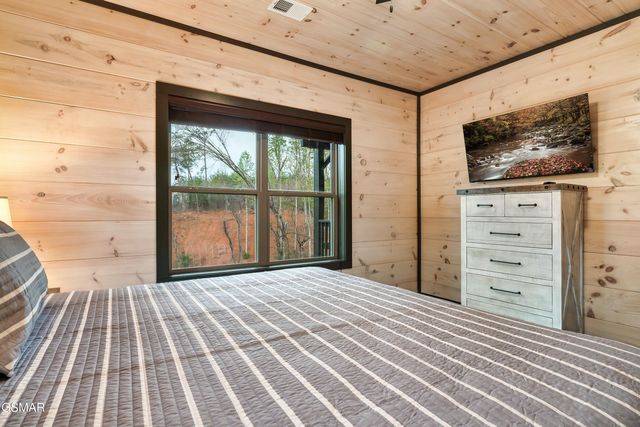 204 Lily Jo Way, Sevierville, TN 37876