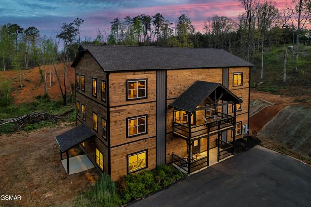 204 Lily Jo Way, Sevierville, TN 37876