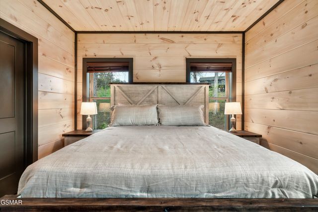 204 Lily Jo Way, Sevierville, TN 37876