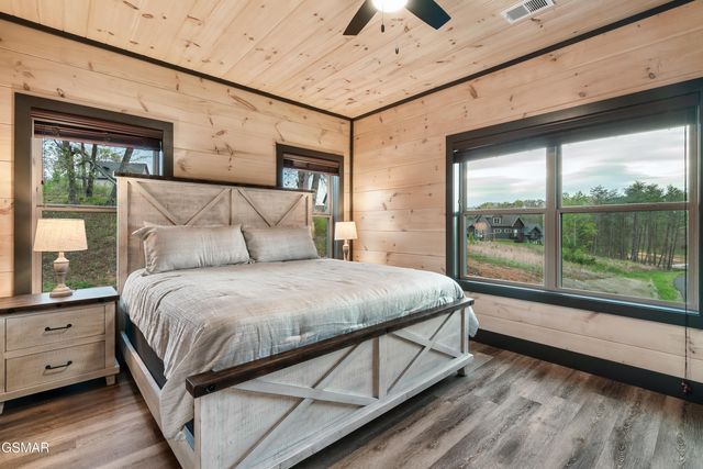 204 Lily Jo Way, Sevierville, TN 37876