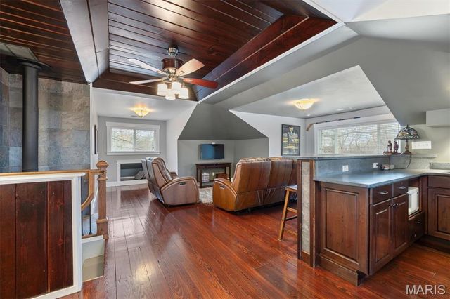 106 Harmon Drive, Lebanon, IL 62254