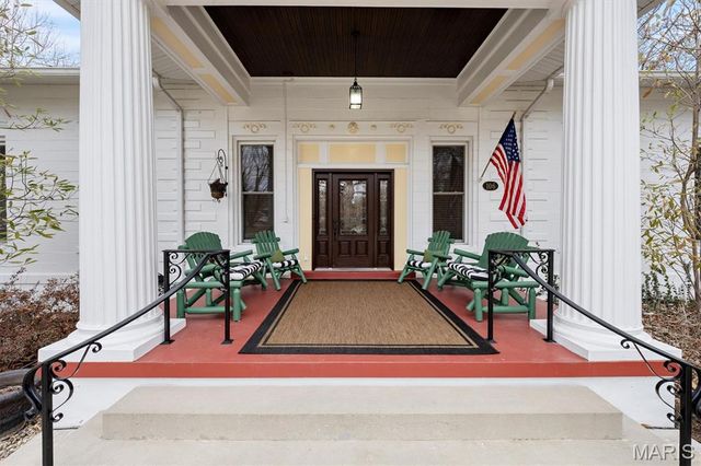 106 Harmon Drive, Lebanon, IL 62254