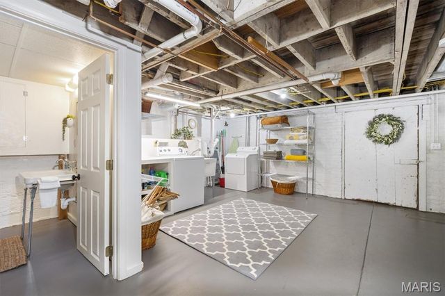 106 Harmon Drive, Lebanon, IL 62254