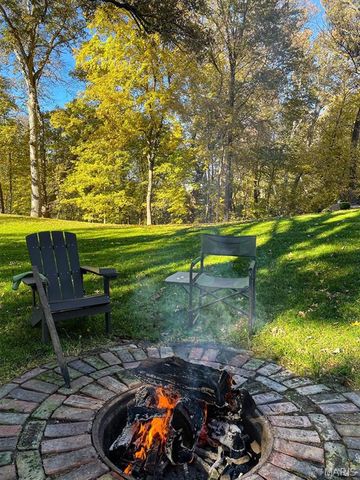 106 Harmon Drive, Lebanon, IL 62254