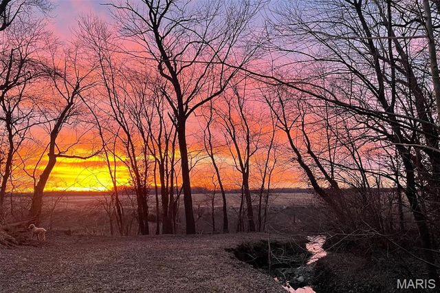 106 Harmon Drive, Lebanon, IL 62254