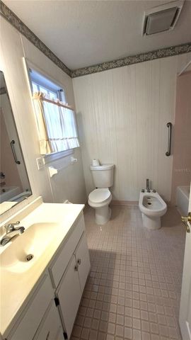 23086 NW 189TH AVENUE, High Springs, FL 32643