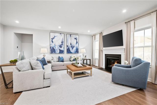 306 Pocosin PATH, Poquoson, VA 23662